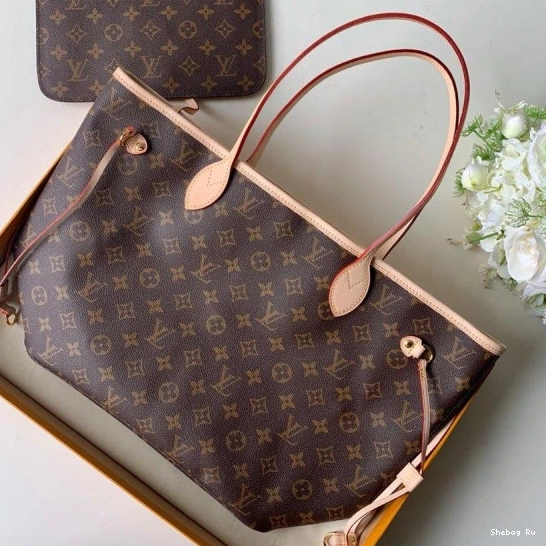 Louis MM Neverfull Vuitton 0718